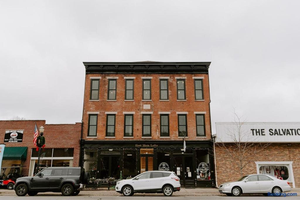 East Main Lofts