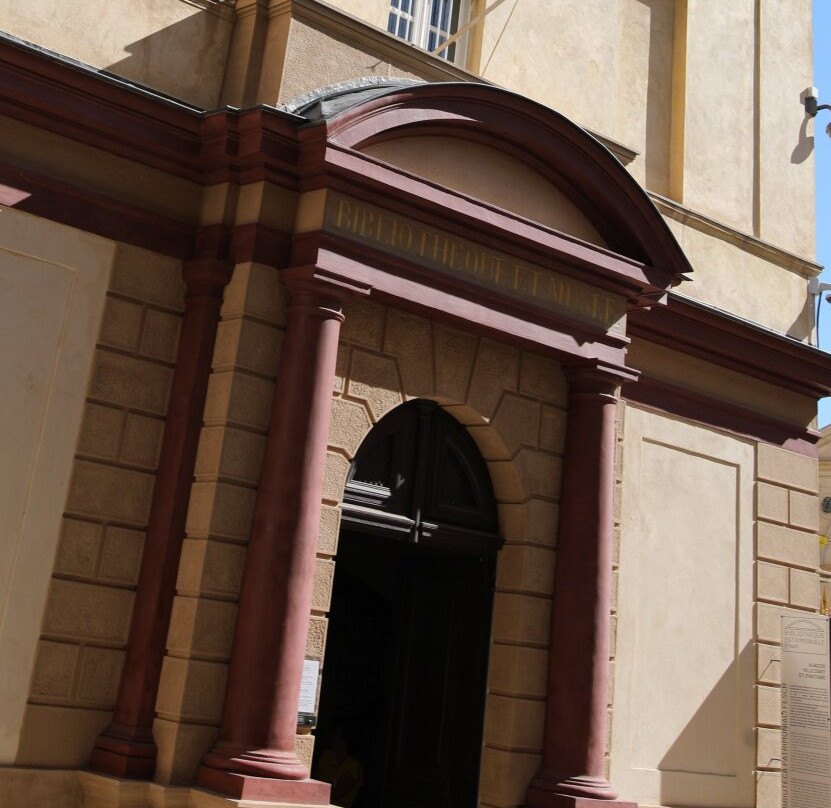 Bibliotheque Municipale Fesch-阿雅克肖必去景点