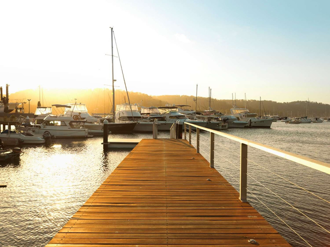 纽波特幻影酒店主图