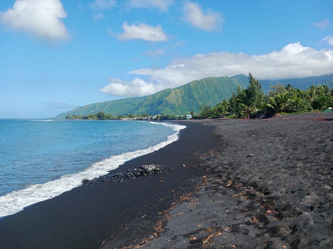 Taharuu Beach-Papara必去景点
