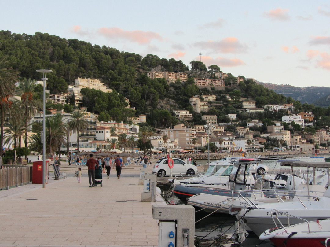 Marina Tramontana-索列尔港必去景点