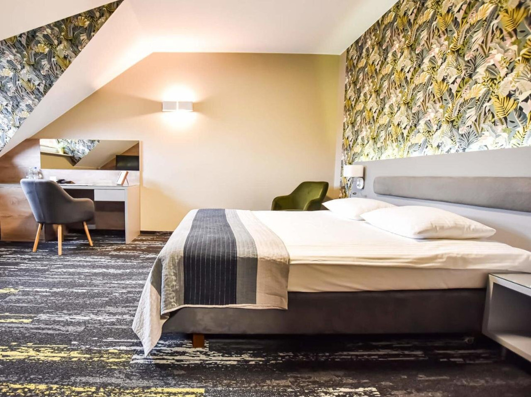 Radom酒店住宿-Lesny Dwor