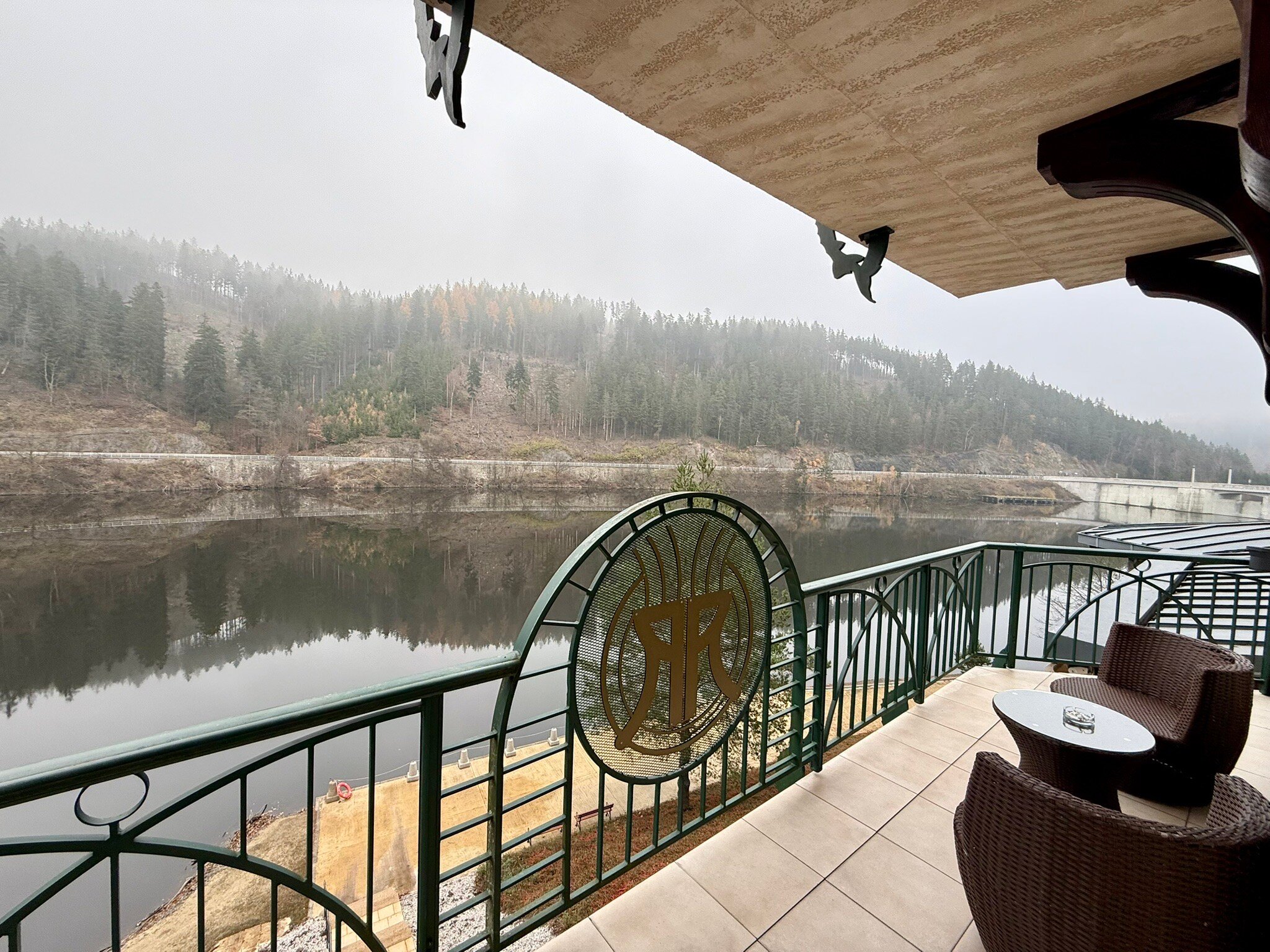 健康复古滨江酒店-官方