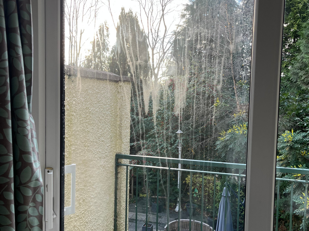 力推本豪花园大厦酒店主图