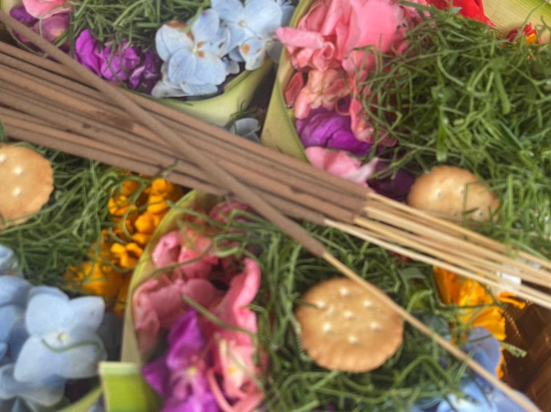 Beji Griya Waterfall-阿比安塞马尔必去景点