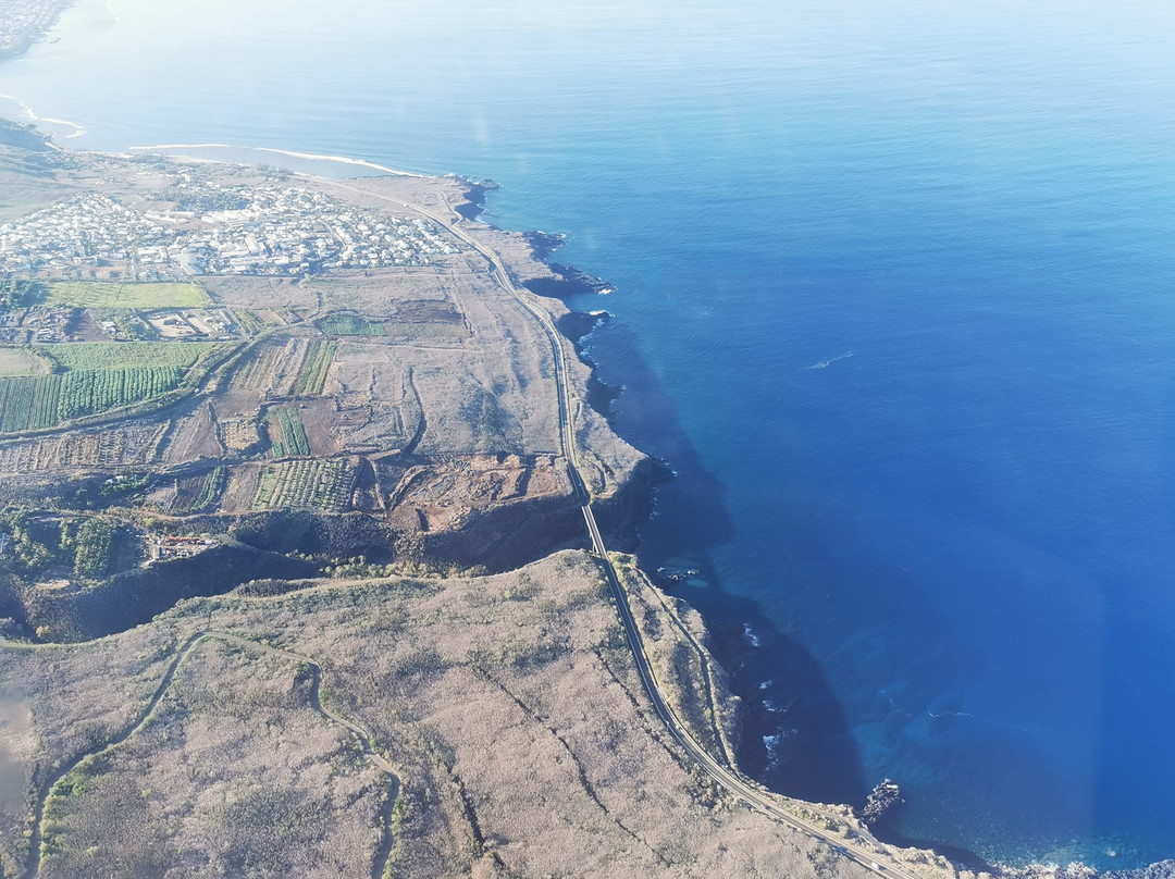 Survol Réunion-留尼旺圣皮耶必去景点