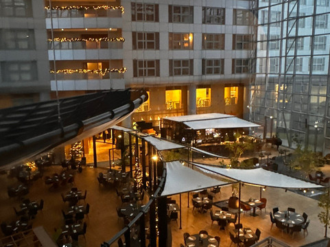 范德瓦尔克巴黎戴高乐机场酒店