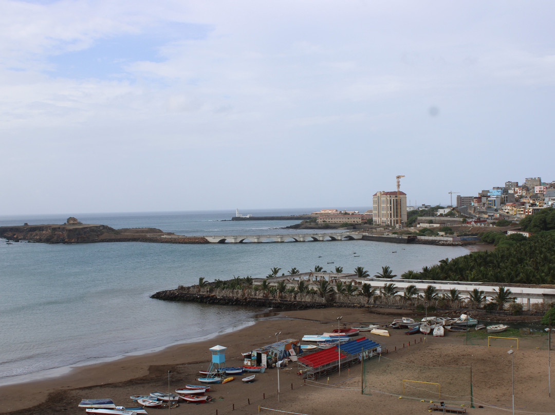 Praia de Gamboa Beach-培亚必去景点