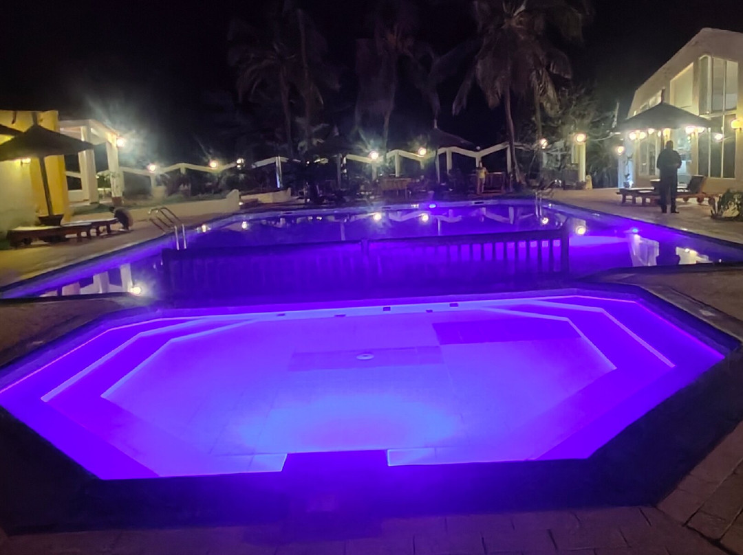 Tropic Garden Hotel主图