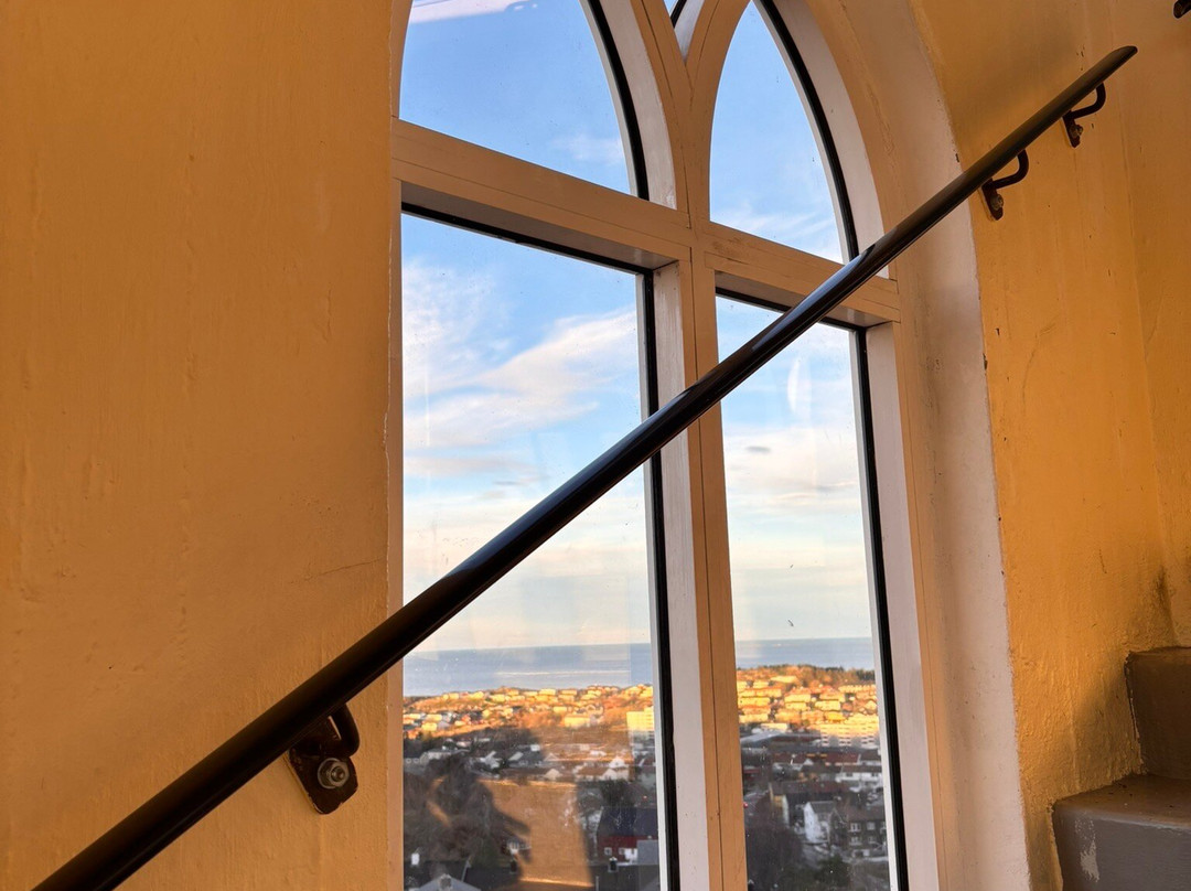 Varden Utsiktspunkt-克里斯蒂安松必去景点