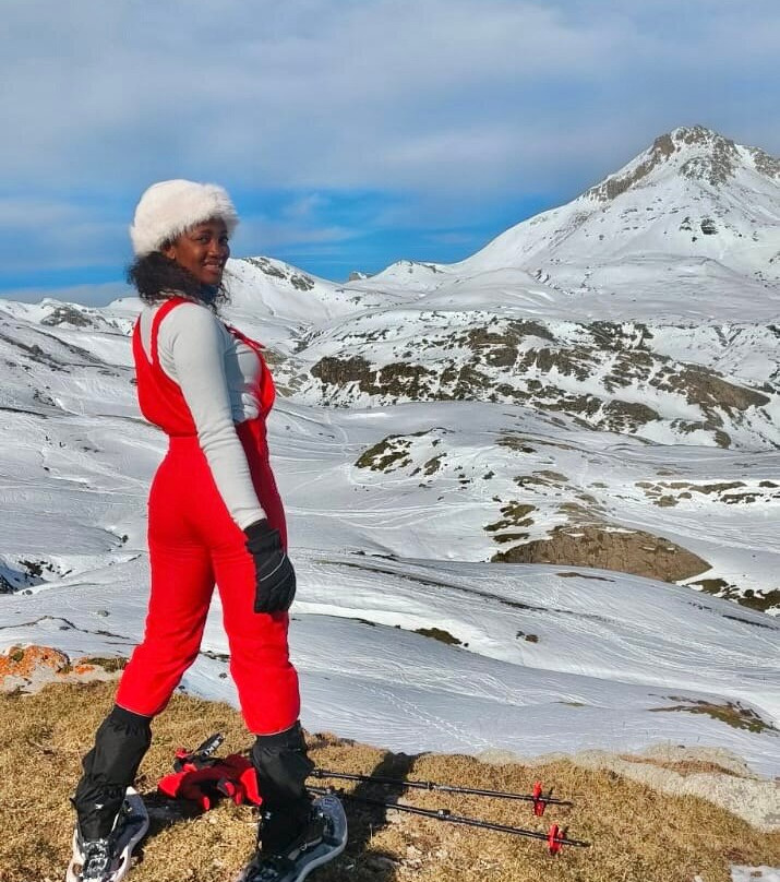 R1 Aventuras - Deportes de Aventura, Barranquismo y Esquí en Pirineos-Villanua必去景点