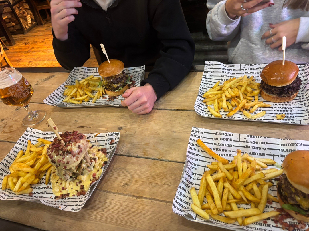 Buddy's Smokehouse & Bar-b-q Joint主图