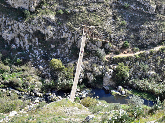 Ponte Tibetano-马泰拉必去景点