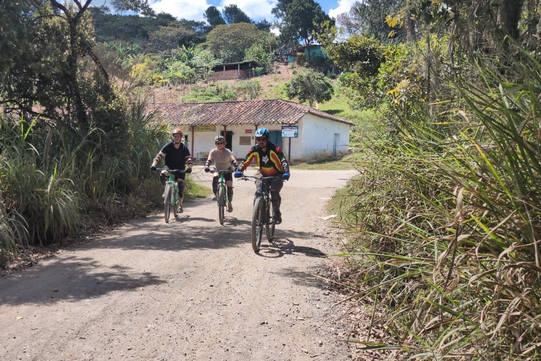 Bike Multi Activity-圣希尔必去景点