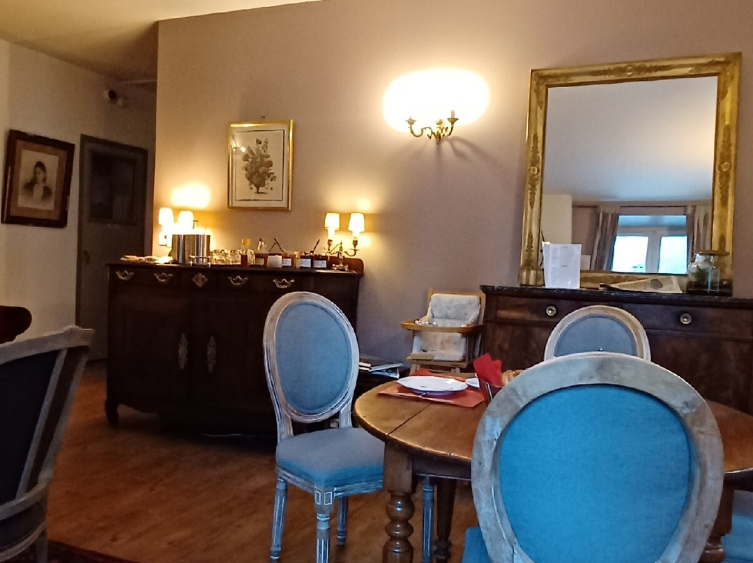 阿尔沃尔酒店主图