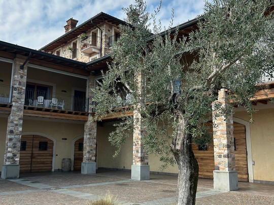 Ferghettina-Adro必去景点