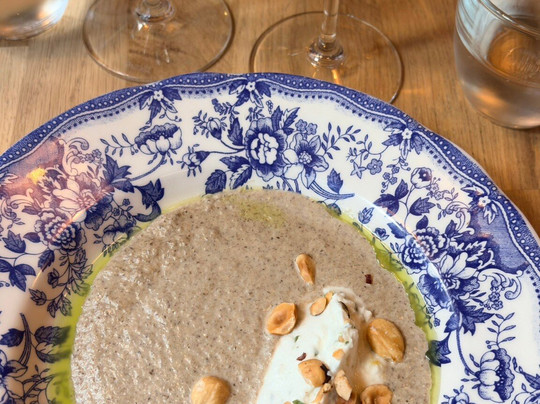 Miettes - Cave À Manger