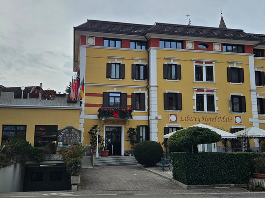 Liberty Hotel Male主图