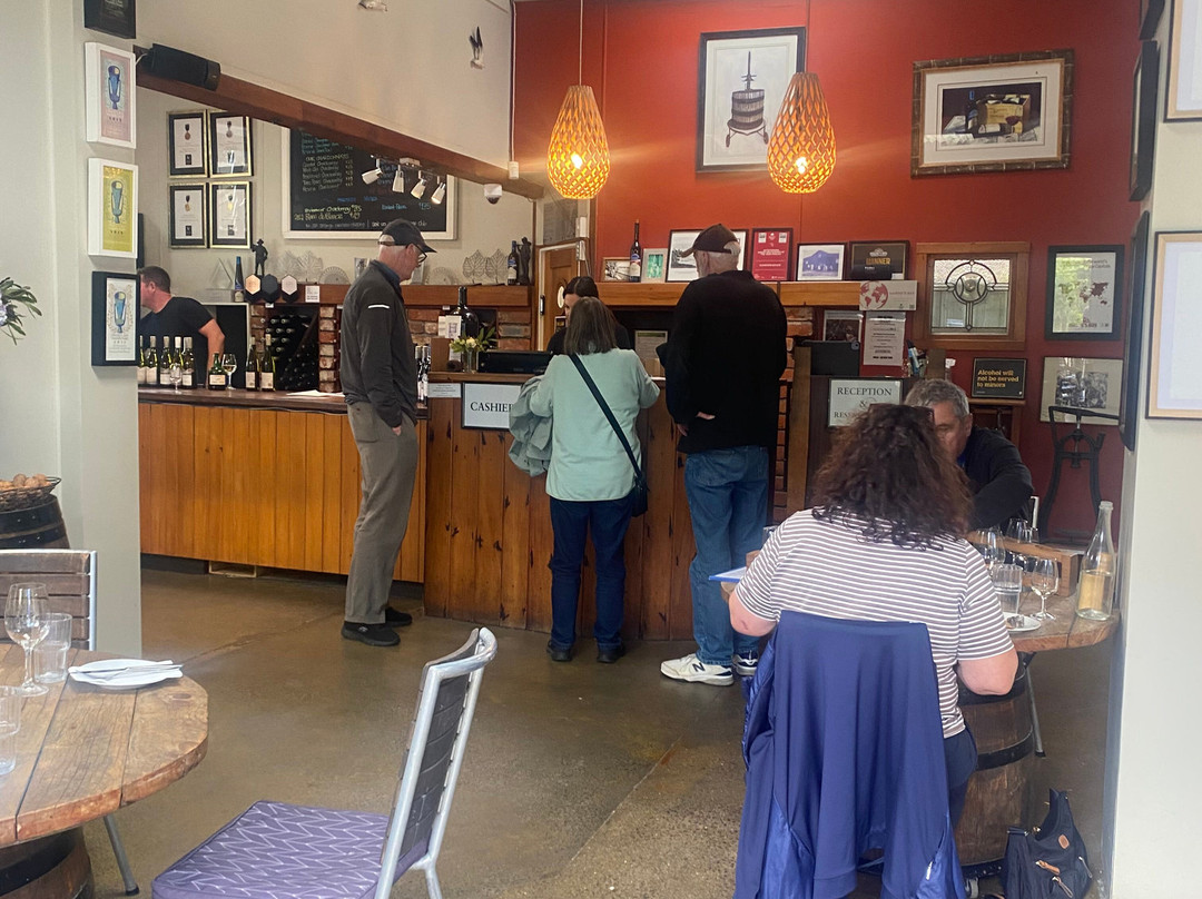Clearview Estate Winery-Te Awanga必去景点