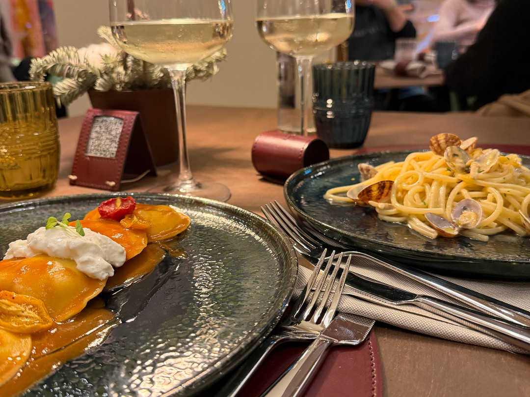 Acero Rosso - Family Experience Restaurant主图