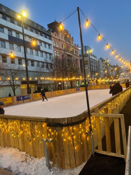 中央大酒店-官方