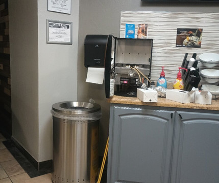 拉伯克医学中心贝斯特韦斯特SureStay Plus酒店主图