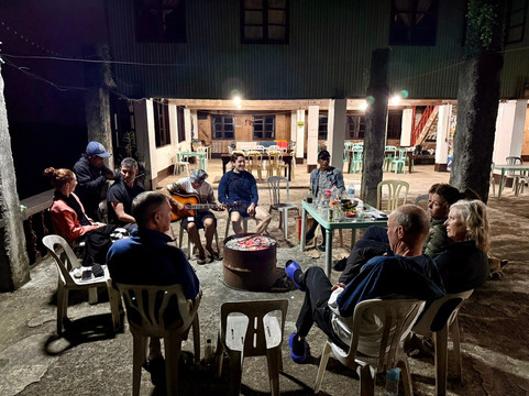 Simon's Viewpoint Inn主图