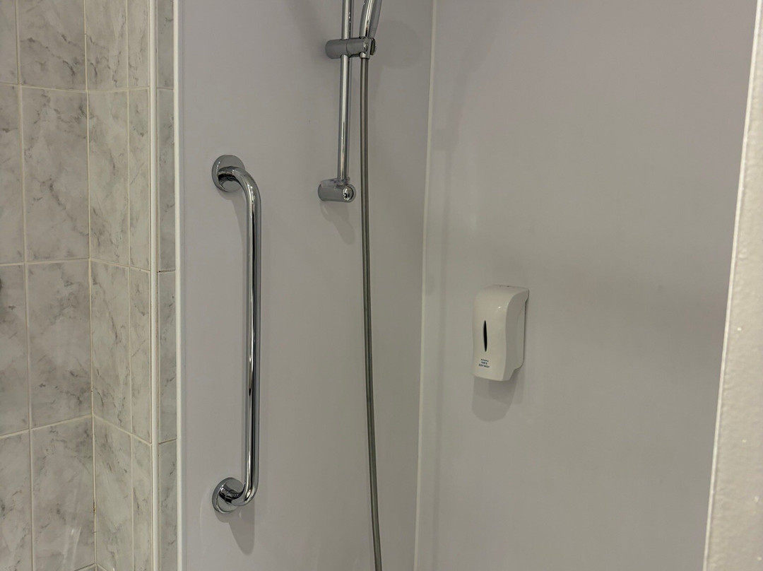 雷德希尔旅客之家酒店主图