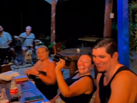 Arrecife Restaurant Cabuya