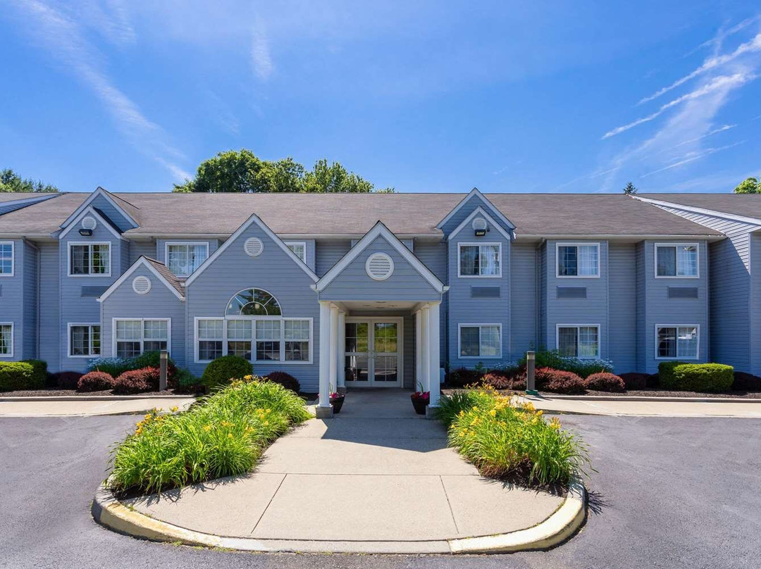 贝瑟尔/丹伯里温德姆麦客达套房酒店