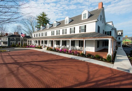 格罗顿旅馆主图