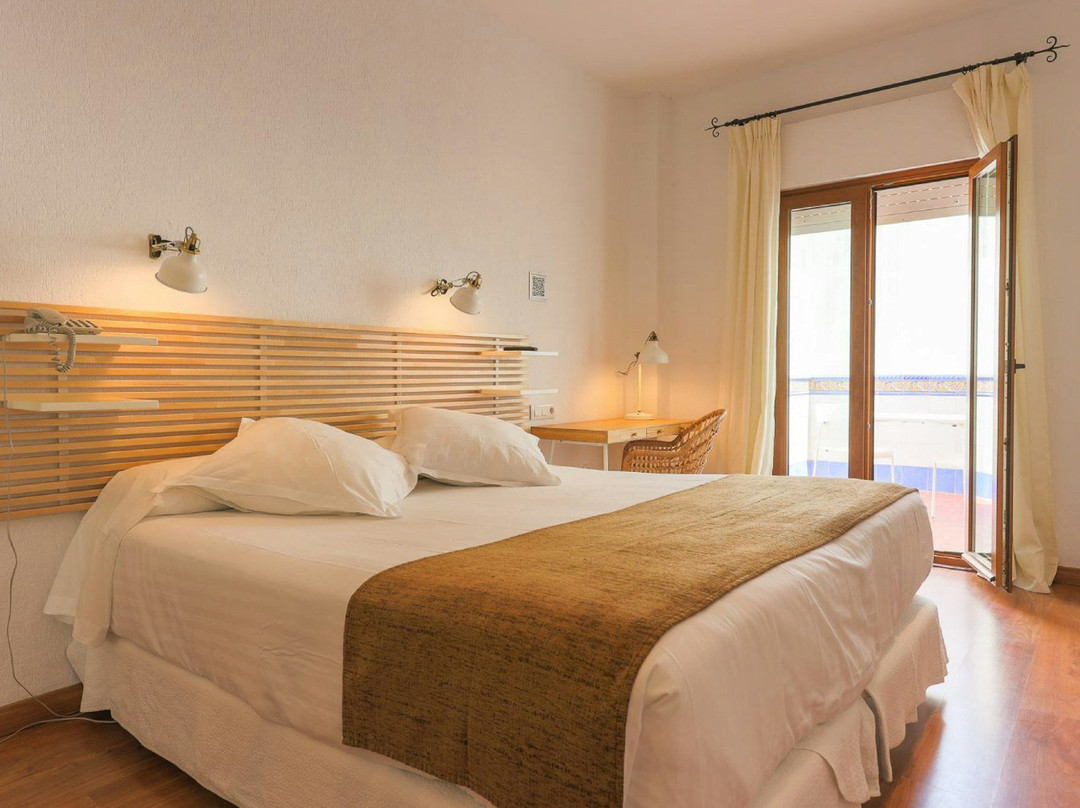 Valdelagrana酒店住宿-洛斯坎塔洛斯酒店