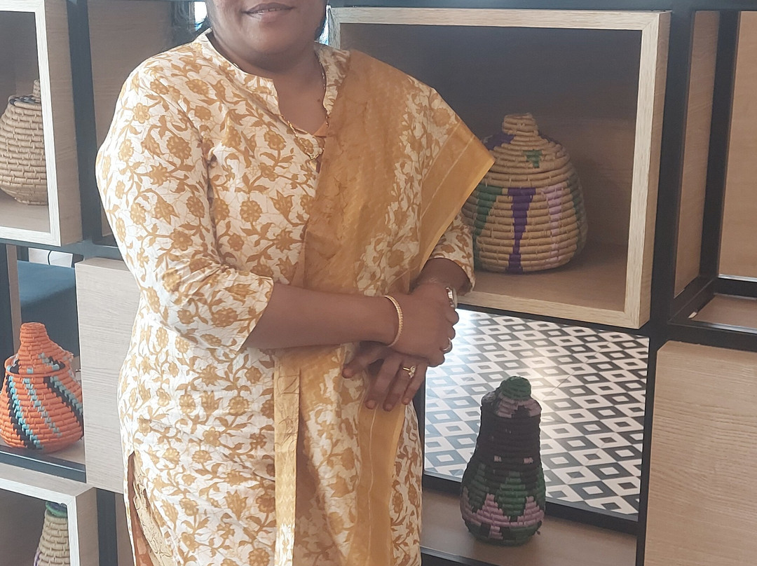 O By Tamara Coimbatore主图