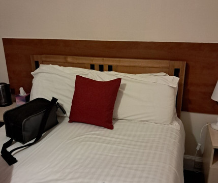 格伦洛西旅馆主图