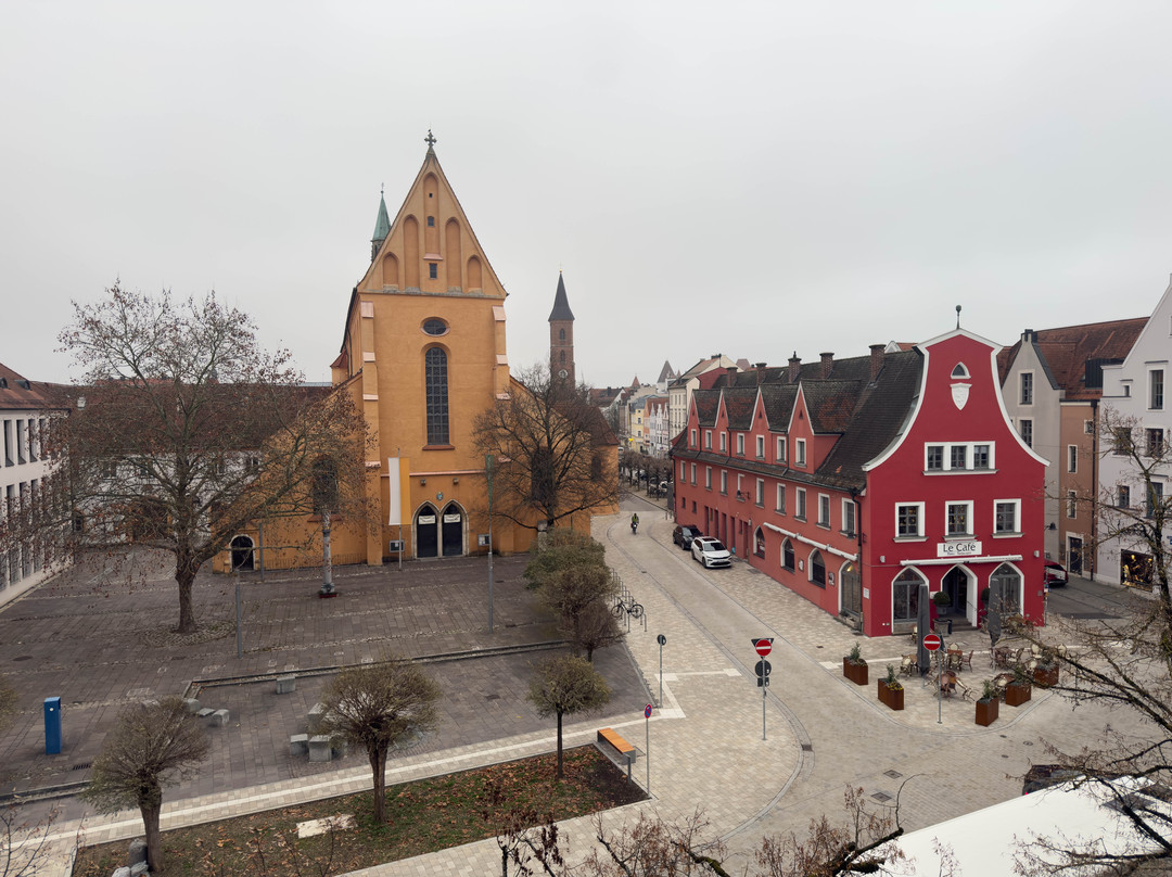 拉蓬贝尔格酒店主图