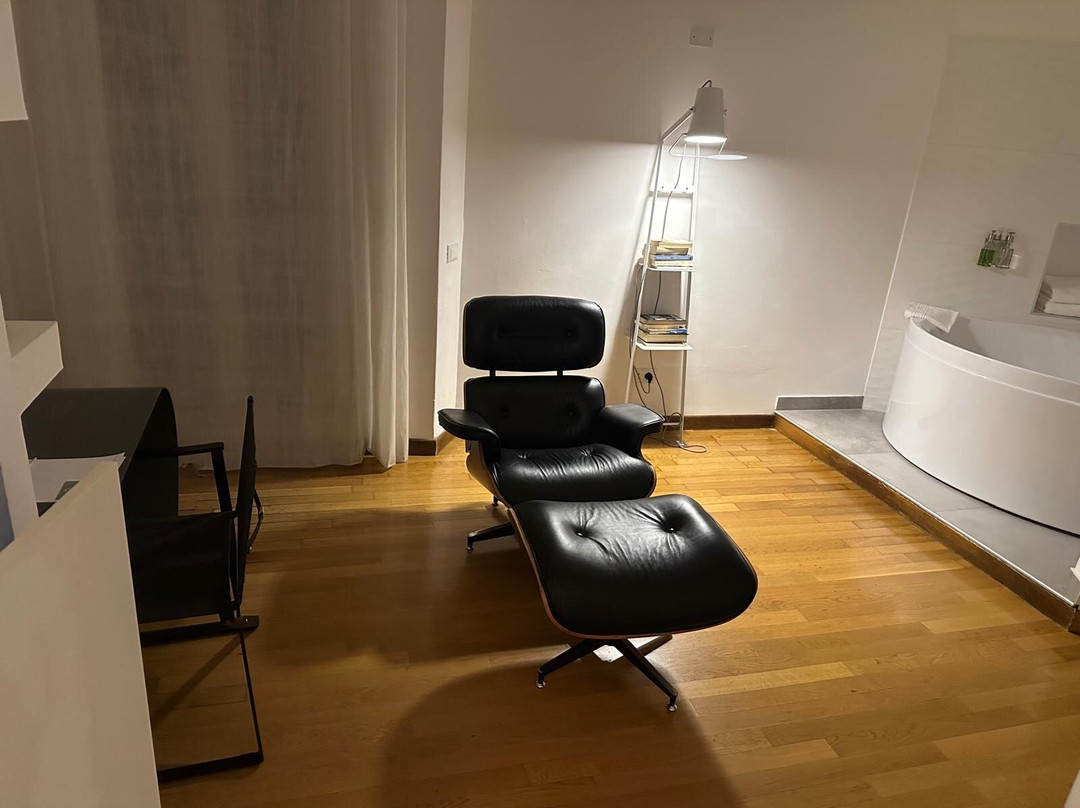 圣米歇尔酒店主图