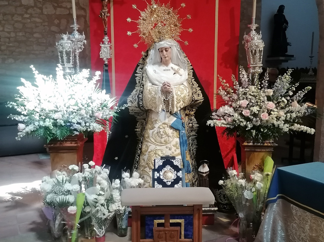 Iglesia de Santiago-雷阿尔城必去景点