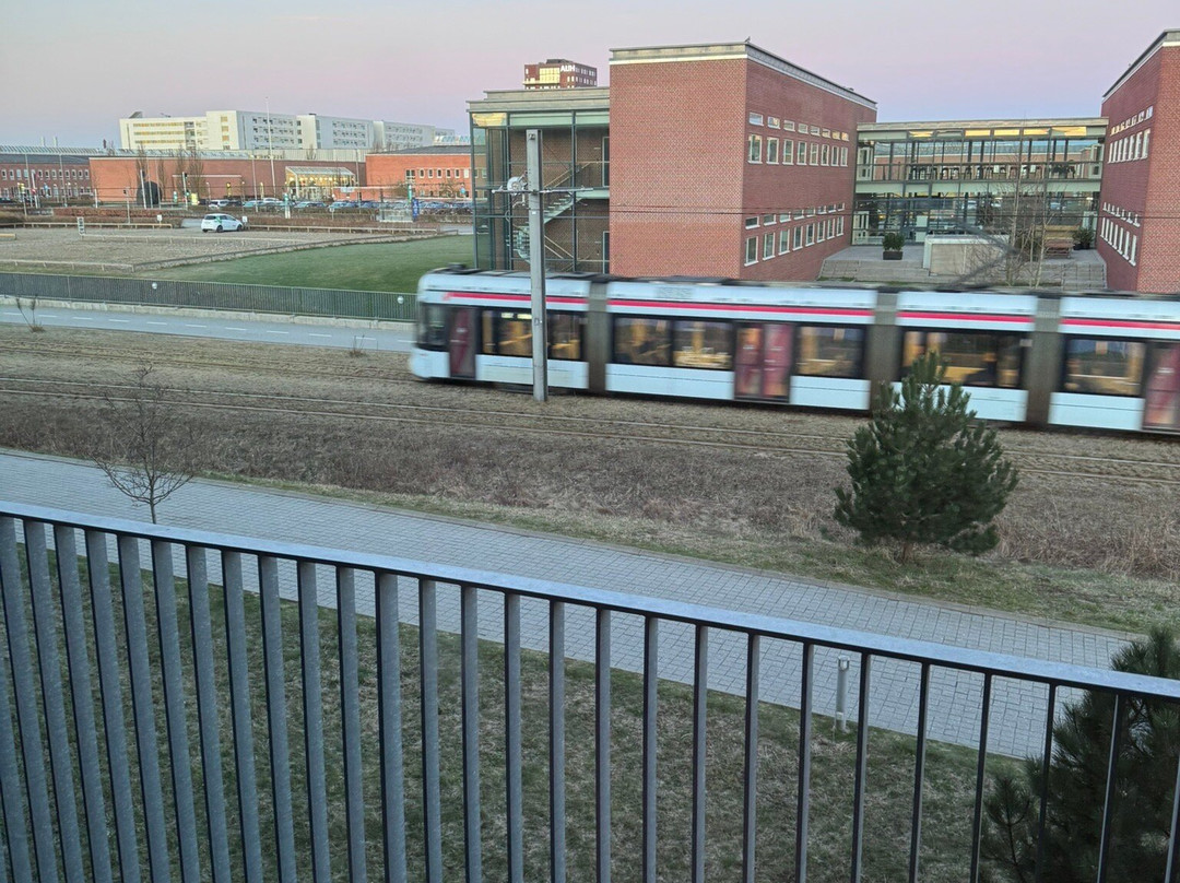 旅客公寓酒店主图