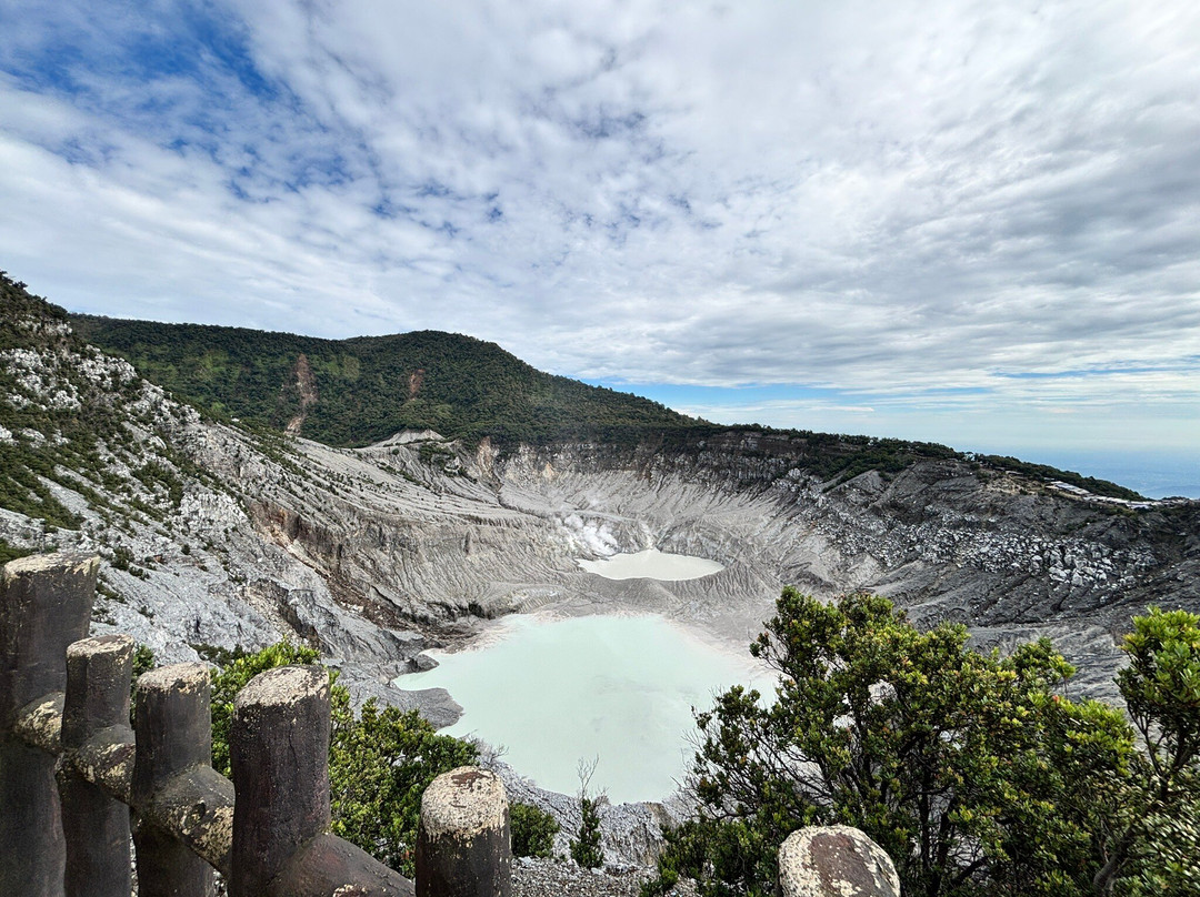Tangkuban Perahu-连旺必去景点