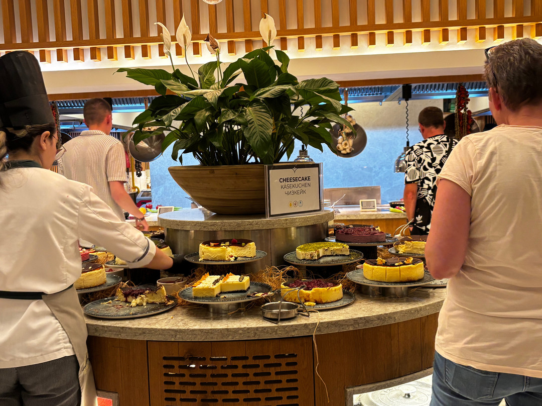 米拉马雷海滩酒店-超全包式主图