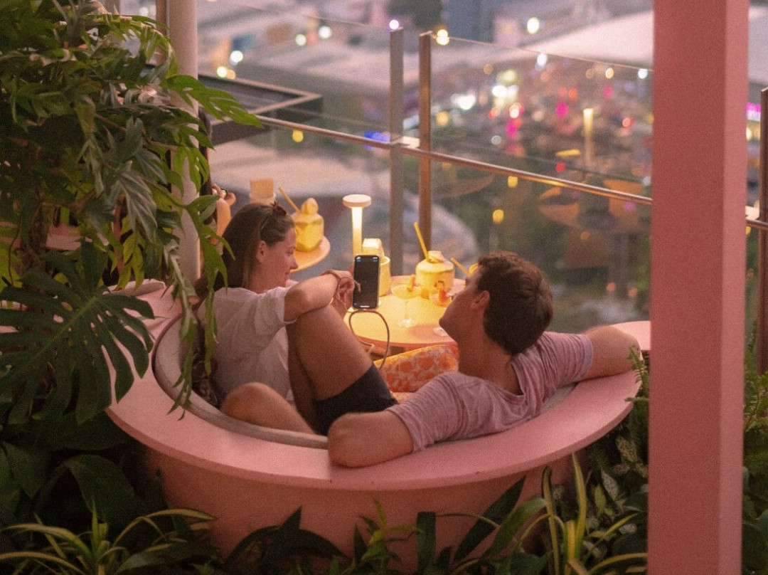 Paradise Lost Bangkok - Rooftop Bar