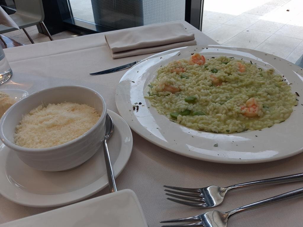 摩德纳RMH艺术酒店主图