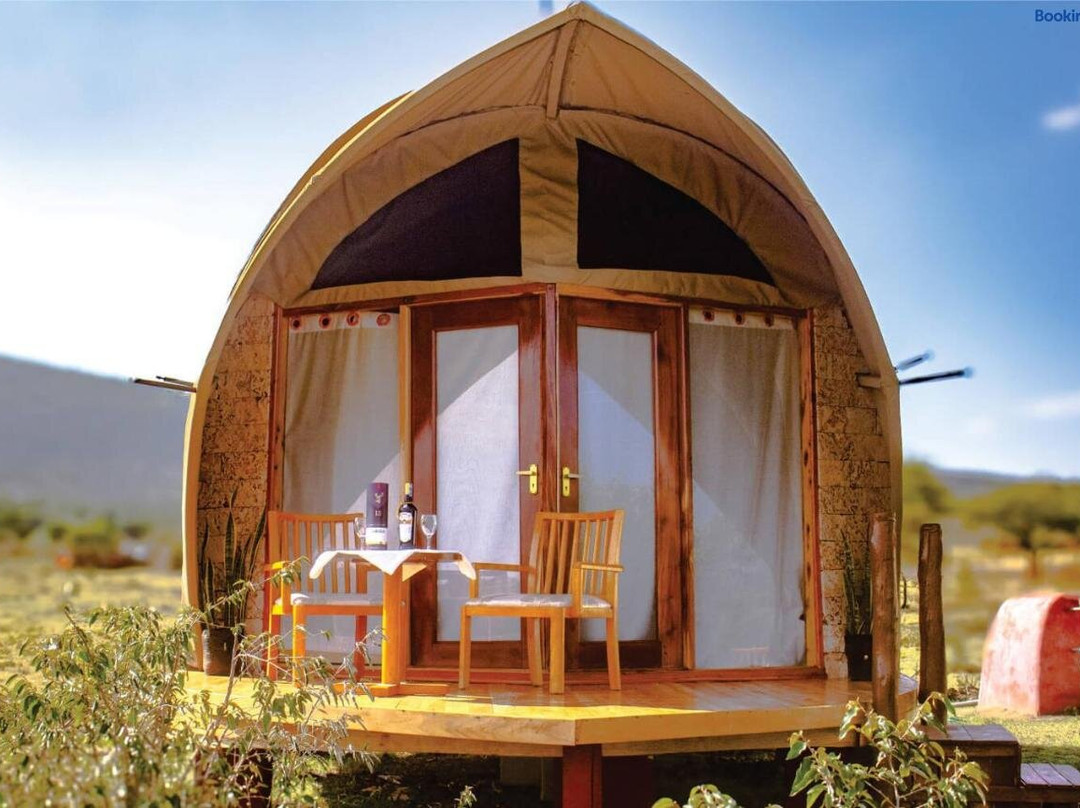 Hotel White Sandcastle Mara Lodge