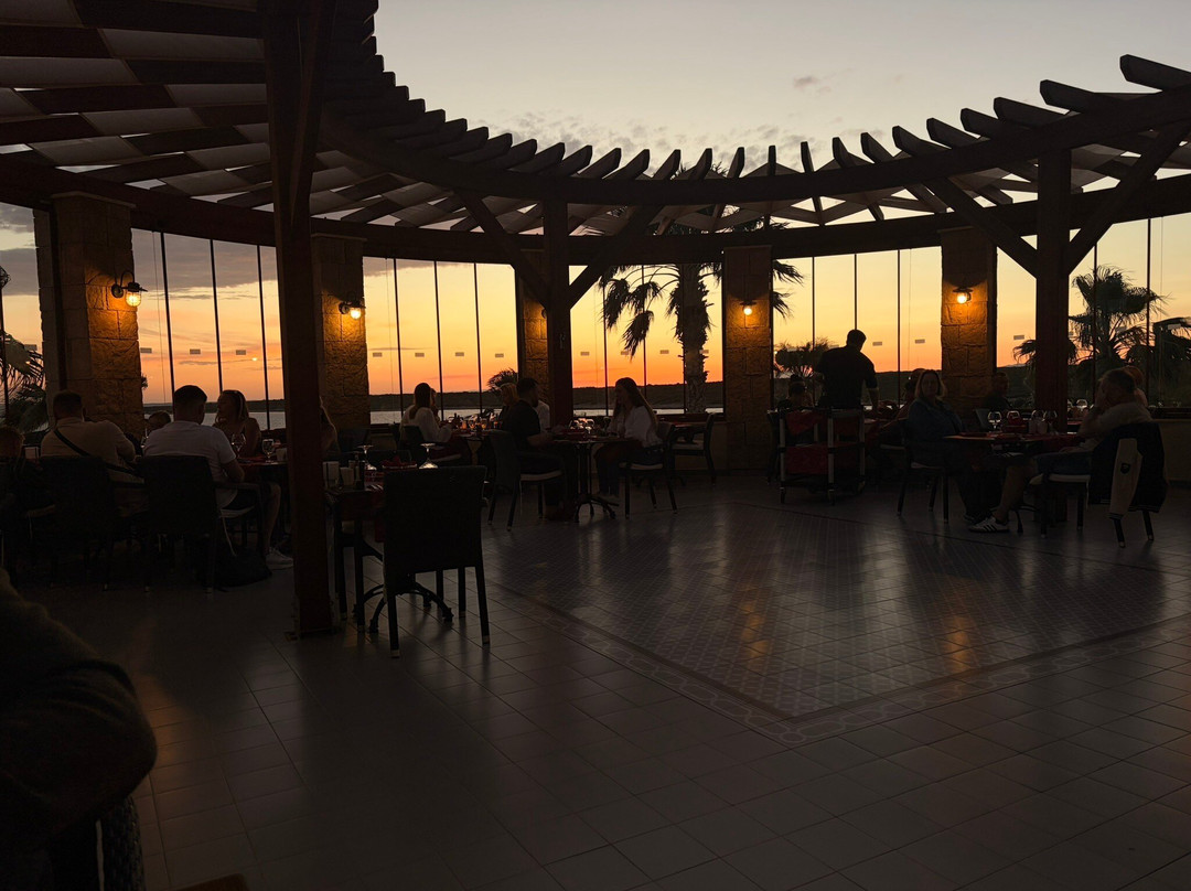 Lalezar Restaurant