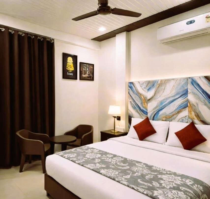 Hotel golden Lotus inn