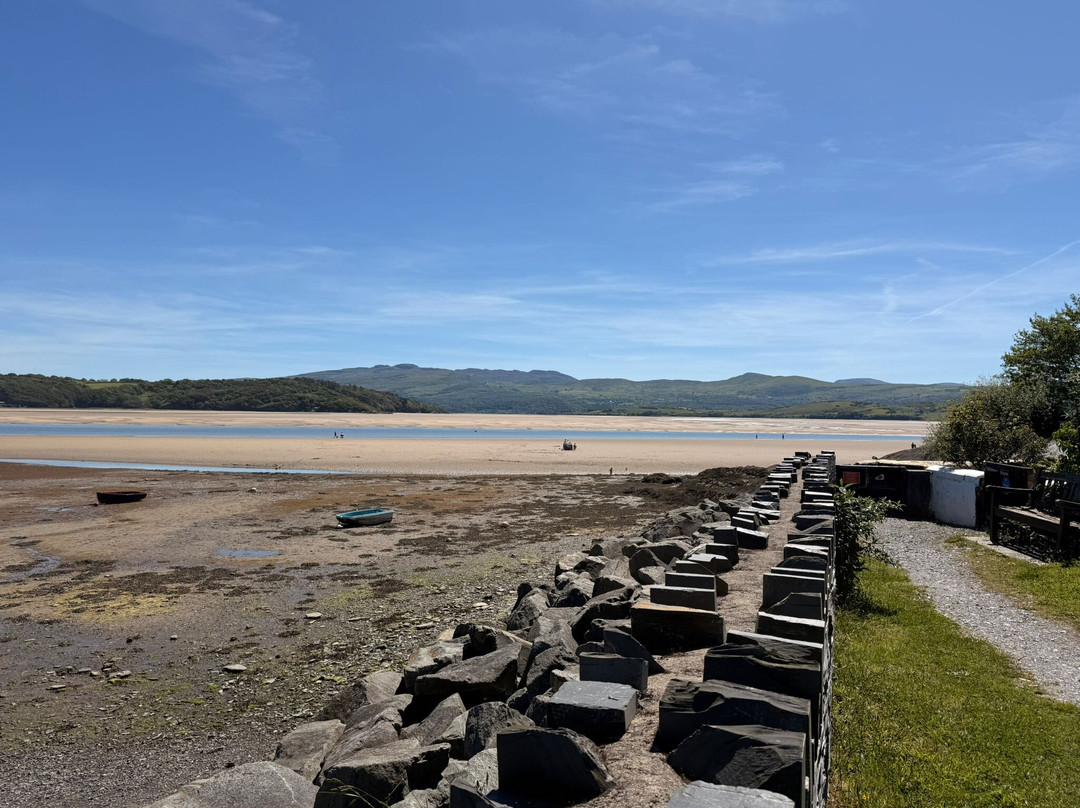 Borth y Gest Beach-Borth-y-Gest必去景点