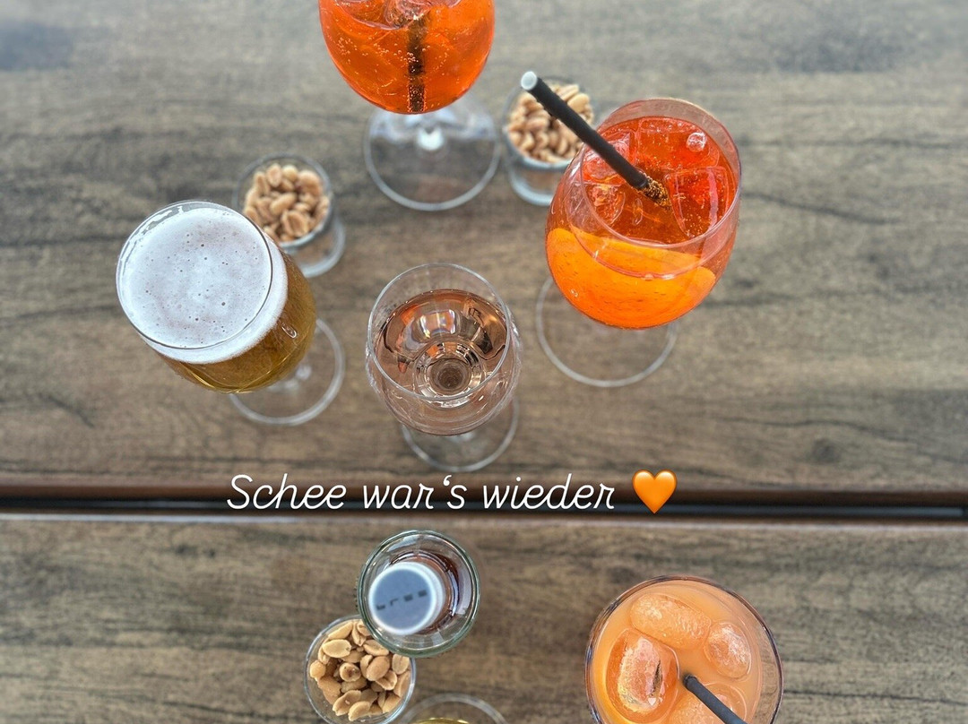 安珀酒店主图