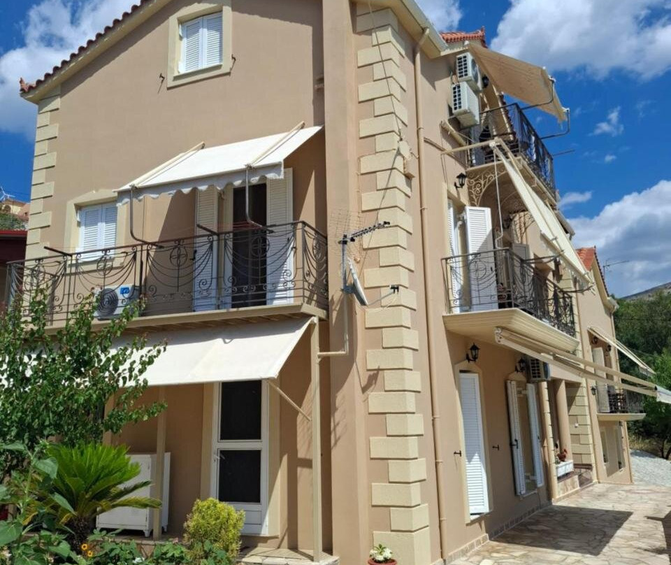 Victoria's Apartments