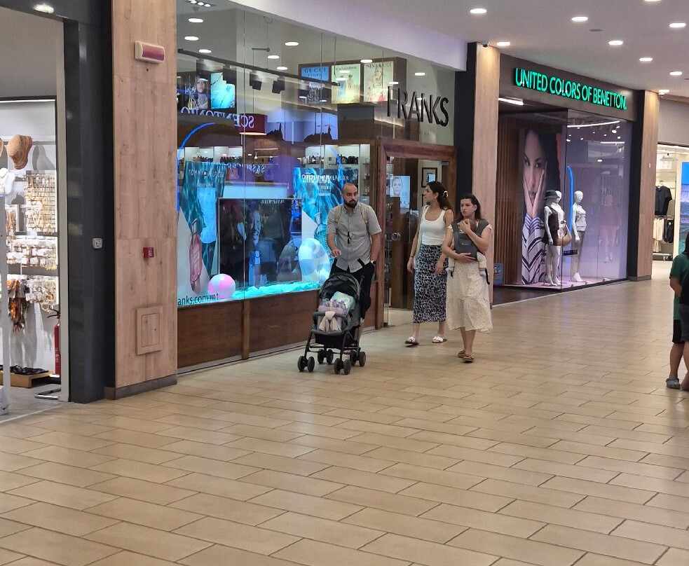 The Point Shopping Mall-斯利马必去景点