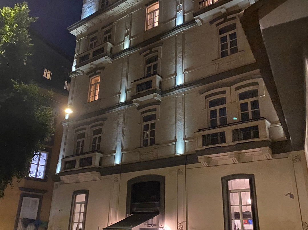 阿尔伯格德库玛尼宫酒店主图
